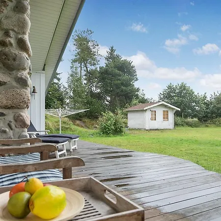 Two-bedroom Holiday In Feriehus Hals